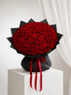 Royal Red Roses Bouquet – Long Stems.