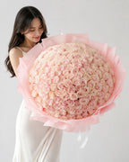 Luxury Light Pink Roses Hand Bouquet